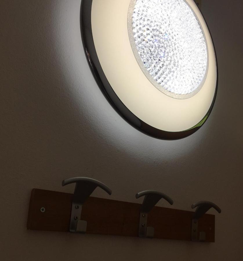 Sonnige Schicke Ferienwohnung Meran Pienzenau ภายนอก รูปภาพ